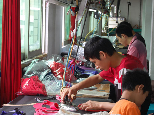 日進制衣廠車間